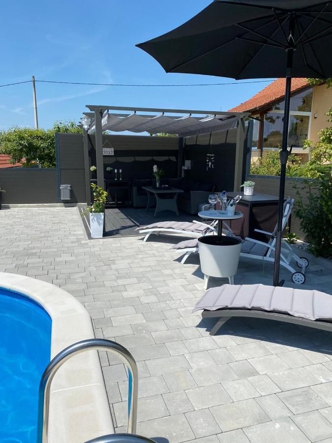 Ferienwohnung Aqua-Tuhelj- Sky Tuheljske Toplice Exterior foto